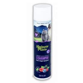 Nature Plan Orman Meyveli Kedi ve Köpek Şampuanı 300 ml Nature Plan Orman Meyveli Kedi ve Köpek Şampuanı 300 ml